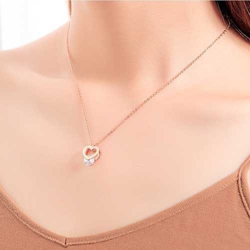 Ženska verižica DIAMOND HEART