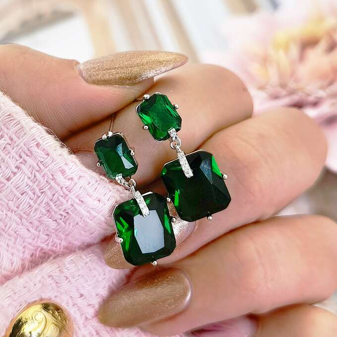 Uhani EMERALD