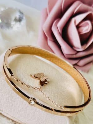 Zapestnica Rose Butterfly