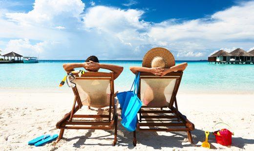 viaje-a-la-playa-en-pareja